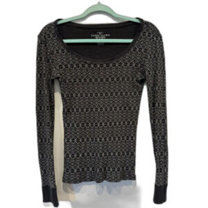 Top Long Sleeve Tee Black Geometric Print Shirt Stretch Basic Womens sz Small